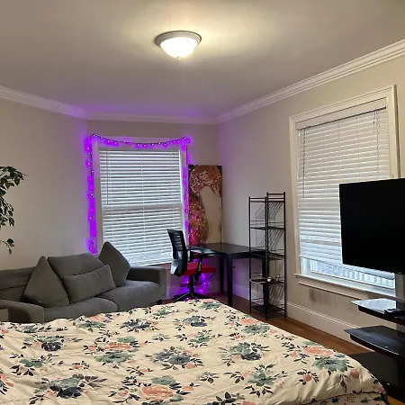 140 Bedrooms Near To Fenway & Downtown